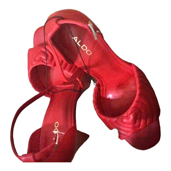 Aldo red quilted heart platform Ankle‎ strap puffy platform heel sandals size 10 - Picture 11 of 16